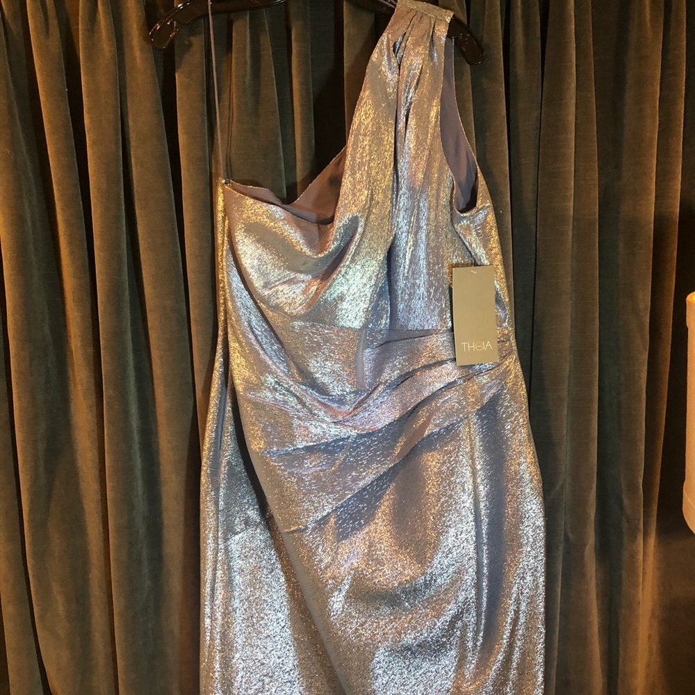 Women’s midi dress